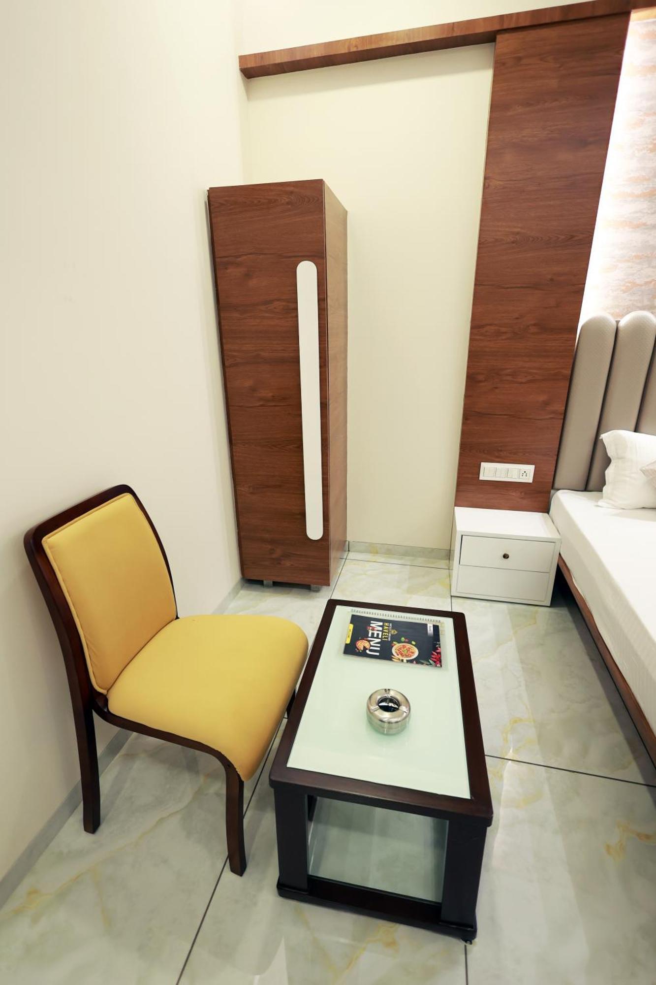 Hotel Grand Haveli Achad Exterior foto