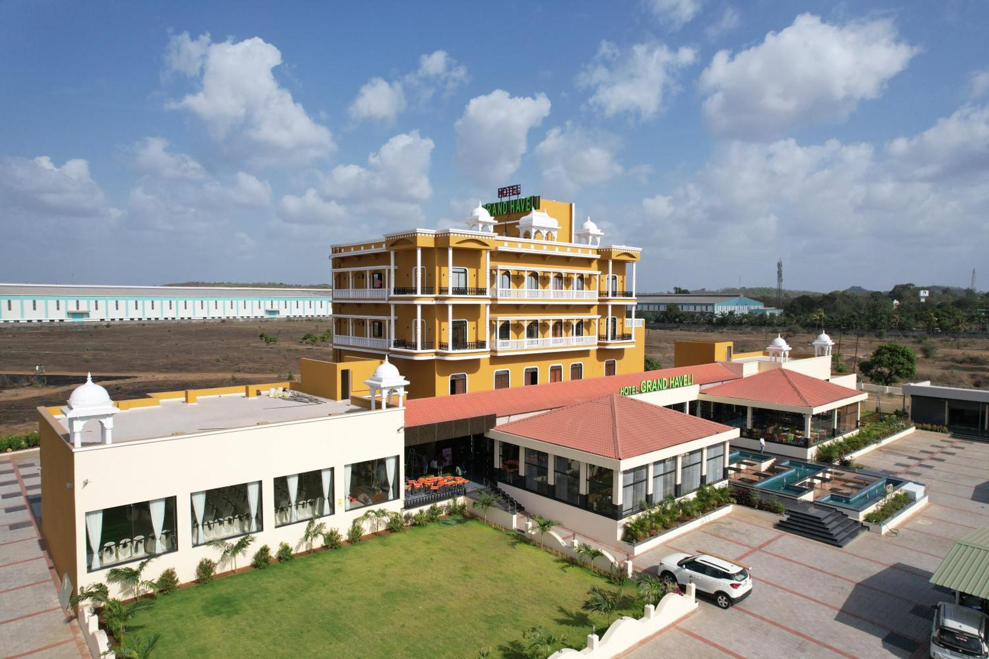 Hotel Grand Haveli Achad Exterior foto